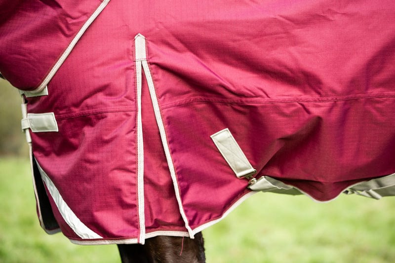 450g Ultimate Heavyweight Turnout Rug With Detachable Neck - Burgundy - VALEQ