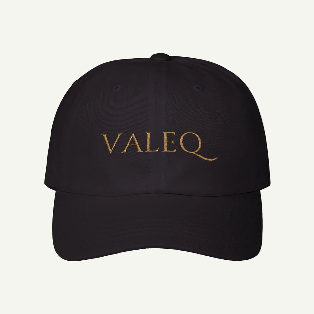 Black cap with 'VALEQ' logo on a white background