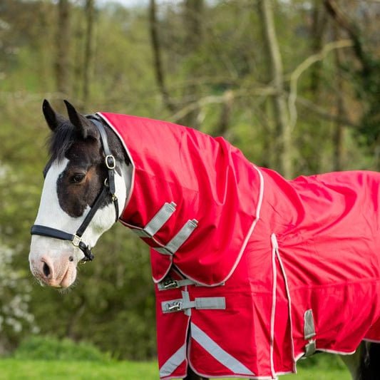 WIDE FIT 0g Detachable Neck Turnout Rug - Red - VALEQ