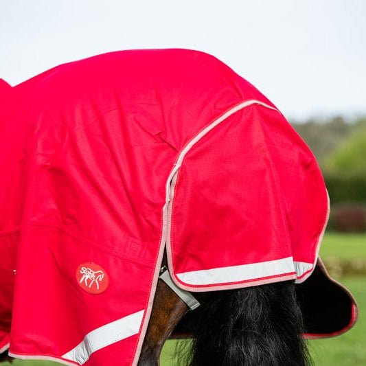 WIDE FIT 100g Detachable Neck Turnout Rug - Red - VALEQ
